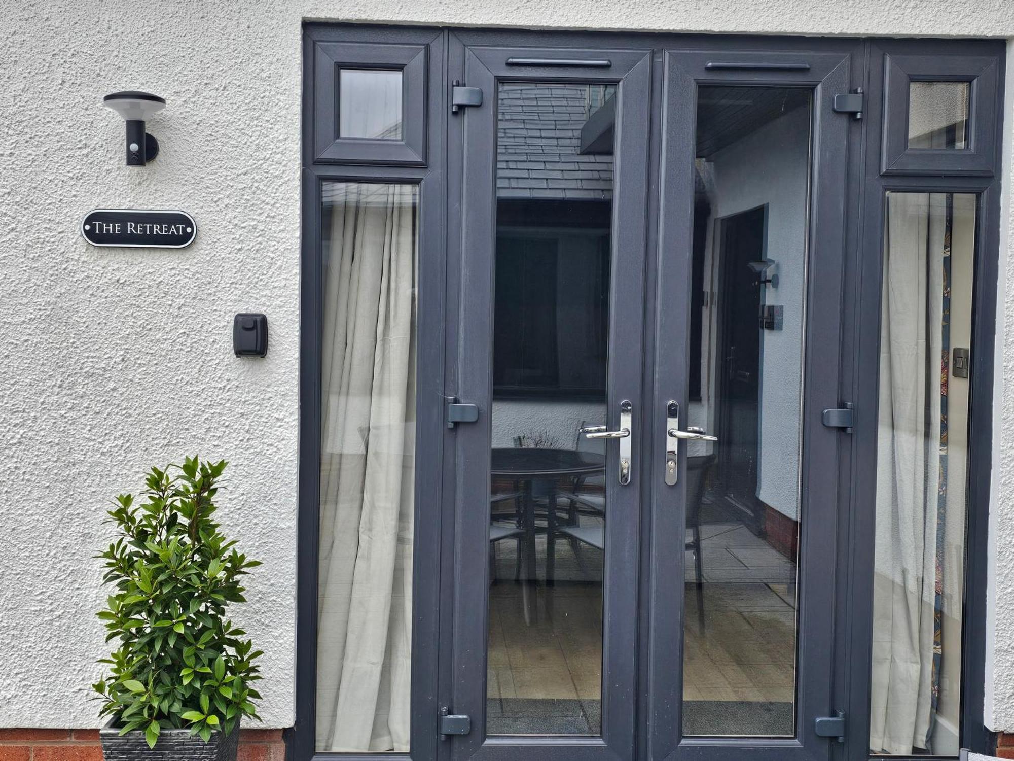 The Retreat Apartment